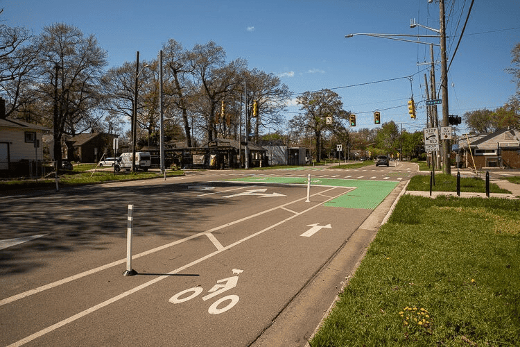 Hilton-Woodward Bike Lanes