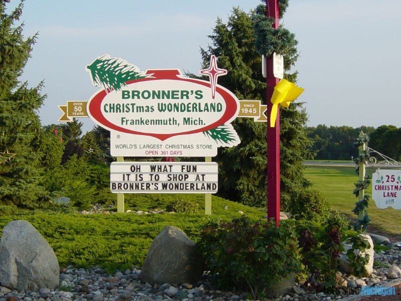 Explore Bronner's Christmas Wonderland in Michigan 2023